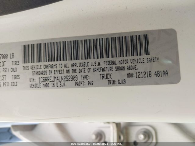 1C6RREJM4LN252909 RAM 1500 Laramie  4x2 5'7 Box