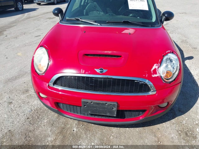 2008 MINI COOPER S CLUBMAN WMWMM33588TP89133 Photo 5