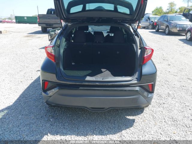 JTNKHMBX7K1032780 Toyota C-HR XLE