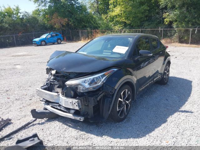 JTNKHMBX7K1032780 Toyota C-HR XLE