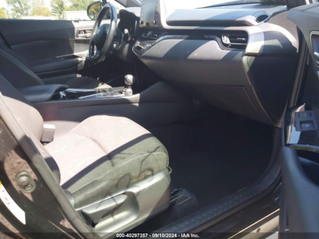 JTNKHMBX7K1032780 Toyota C-HR XLE