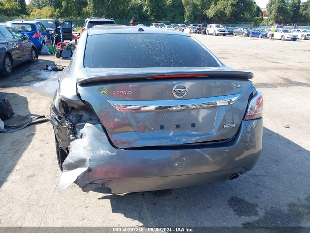 Nissan Altima 2.5 S 2015 1N4AL3AP2FC584391 Image 17