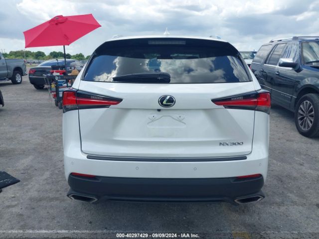 JTJDARBZ8M5020744 Lexus NX 300