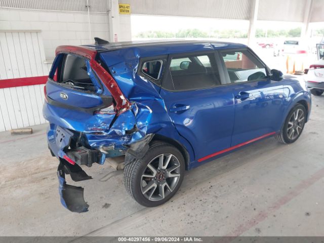 KNDJ63AU0L7052388 KIA Soul Gt-line
