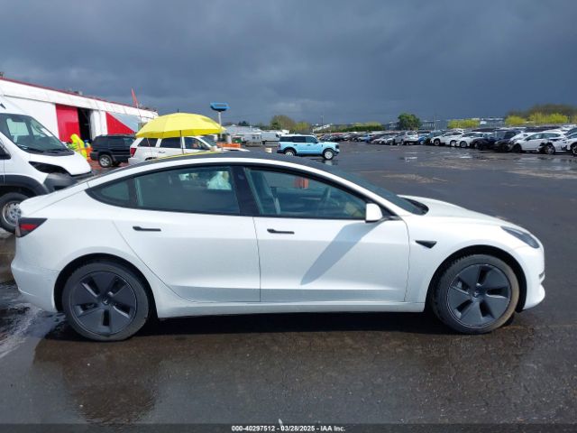 5YJ3E1EA5MF977437 Tesla Model 3 Standard Range Plus Rear-wheel Drive