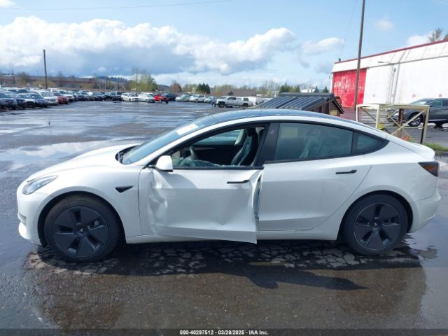5YJ3E1EA5MF977437 Tesla Model 3 Standard Range Plus Rear-wheel Drive