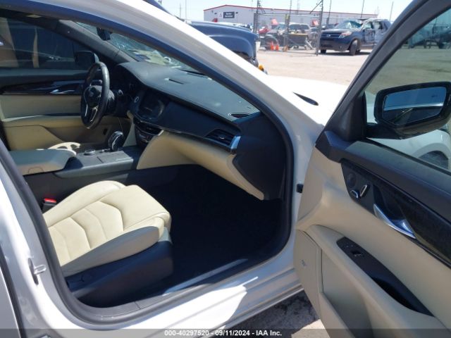 1G6KB5RS2KU133765 Cadillac CT6 LUXURY