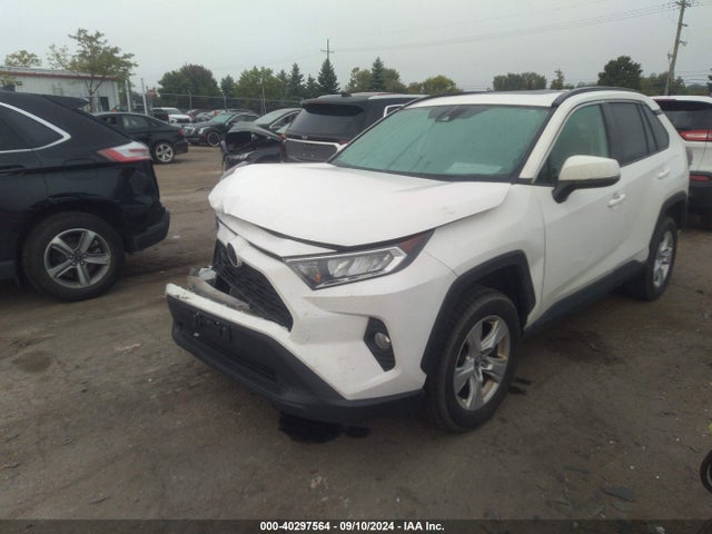 Toyota Rav4 Xle 2019 2T3P1RFV1KW049046 Image 2
