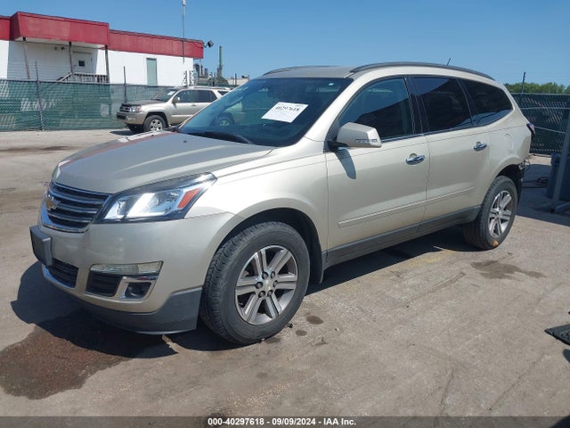 Chevrolet Traverse 1lt 2015 1GNKRGKD7FJ153945 Image 2