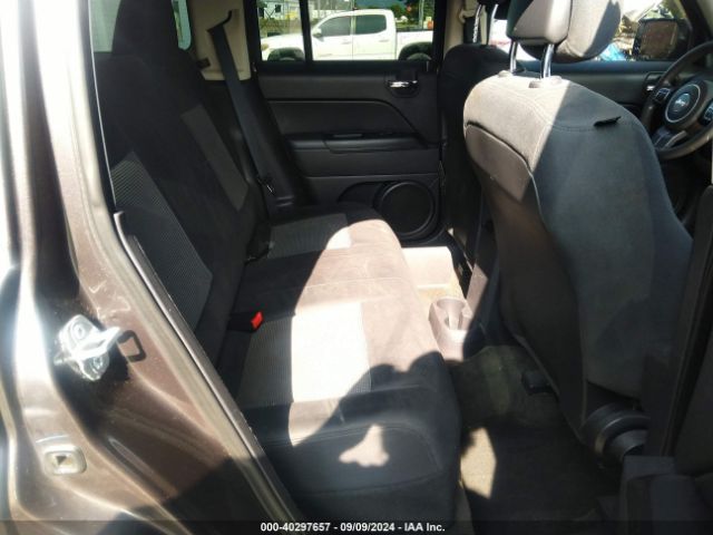 1C4NJPBB2ED818629 Jeep Patriot Sport