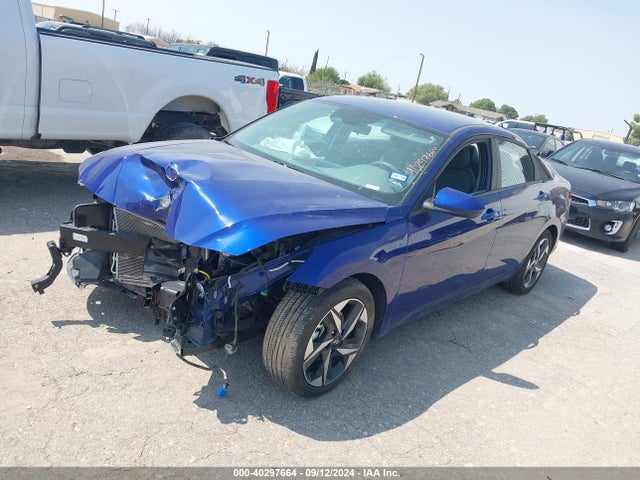 Hyundai ELANTRA SEL 2023 5NPLS4AG6PH099978 Image 2