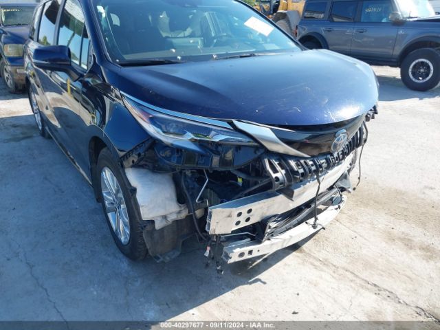 5TDESKFC4PS093013 Toyota Sienna Platinum
