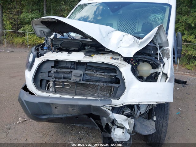 Ford Transit-150 2018 1FTYE1CM7JKA51042 Image 12