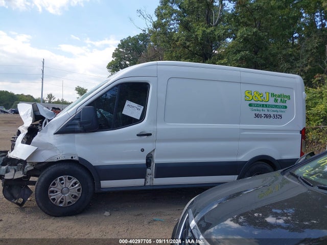 Ford Transit-150 2018 1FTYE1CM7JKA51042 Image 14