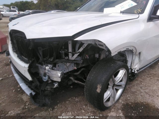 5UXCR4C06N9J19596 BMW X5 Sdrive40i