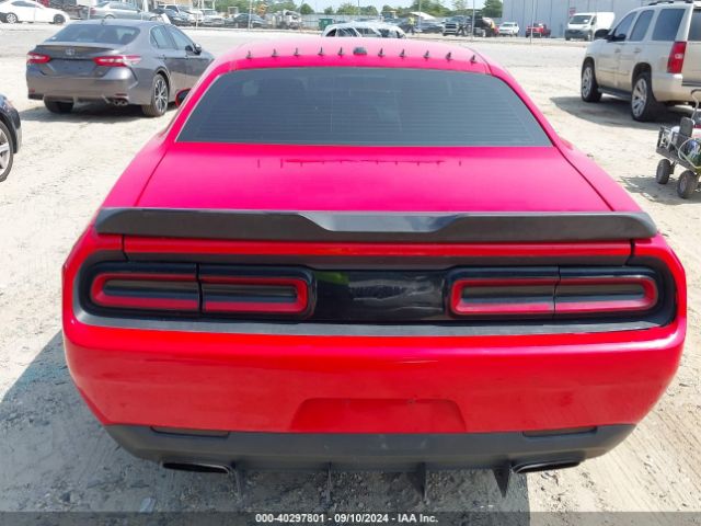 2C3CDZAG1FH798129 Dodge Challenger Sxt