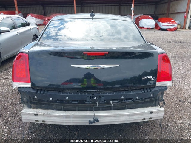 Chrysler 300C 2017 2C3CCAEG2HH566494 Image 15