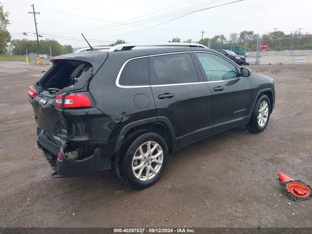 Jeep Cherokee Latitude 2016 1C4PJLCB3GW257994 Image 4