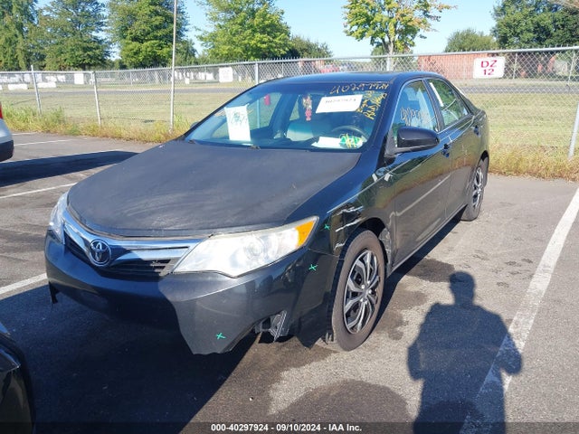 Toyota CAMRY LE 2014 4T4BF1FK8ER406843 Image 2