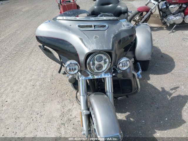 2016 HARLEY-DAVIDSON FLHTCUTG 1HD1MAL19GB857272 Photo 4