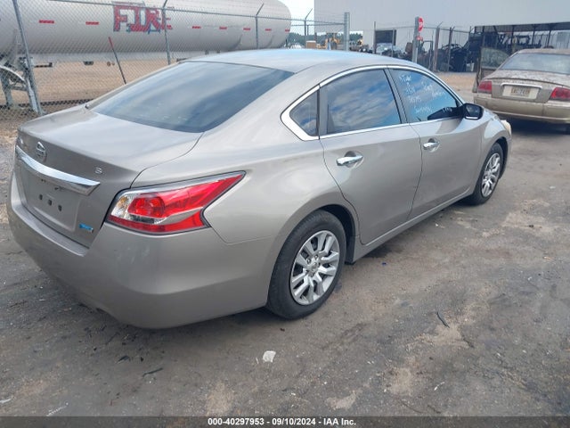 Nissan Altima 2.5 S 2014 1N4AL3AP1EN343795 Image 4