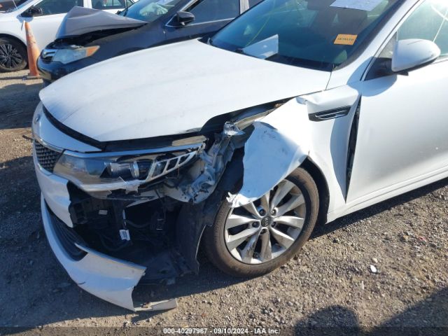 5XXGT4L30GG068018 KIA Optima Lx