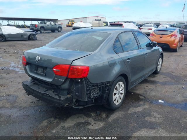 3VW2K7AJ6EM294136 Volkswagen Jetta 2.0l S