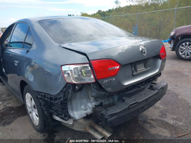 3VW2K7AJ6EM294136 Volkswagen Jetta 2.0l S