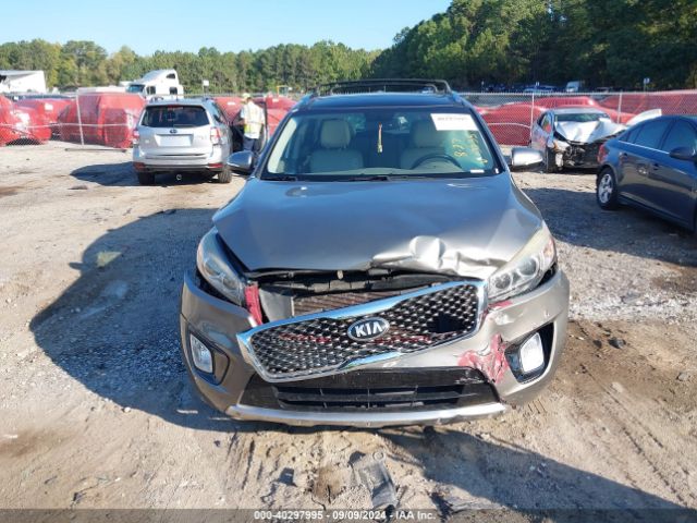 5XYPKDA50GG113235 KIA Sorento 3.3l Sx