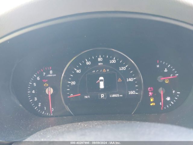 5XYPKDA50GG113235 KIA Sorento 3.3l Sx