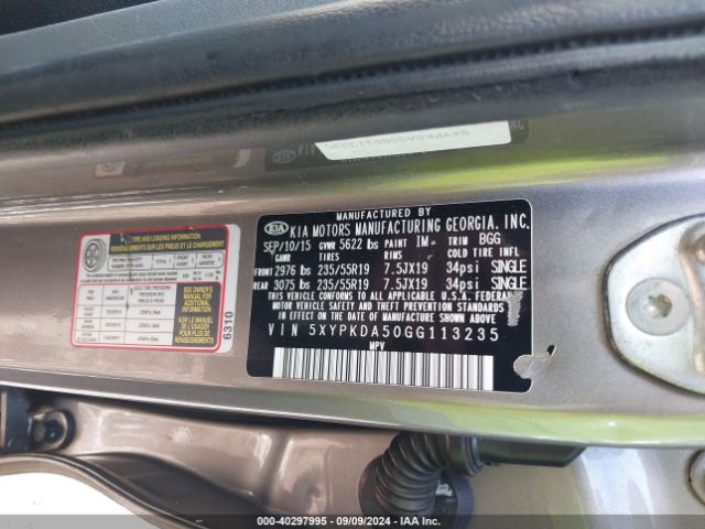 5XYPKDA50GG113235 KIA Sorento 3.3l Sx