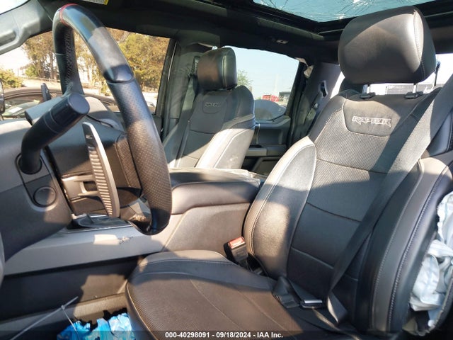 Ford F-150 Raptor 2018 1FTFW1RG1JFD89034 Image 22