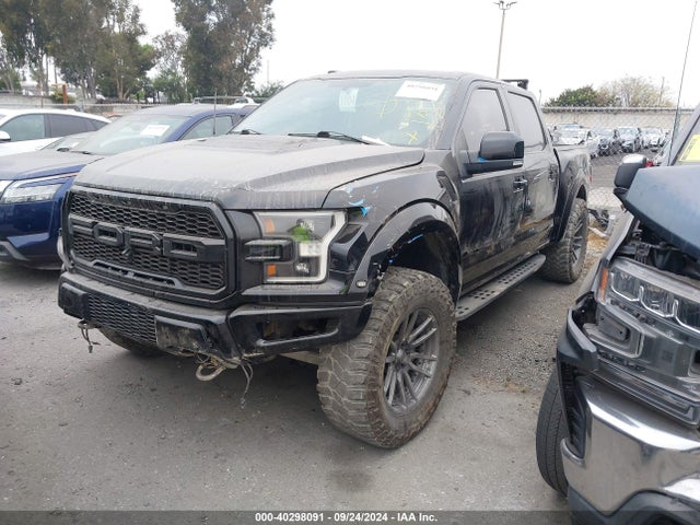 Ford F-150 Raptor 2018 1FTFW1RG1JFD89034 Image 2