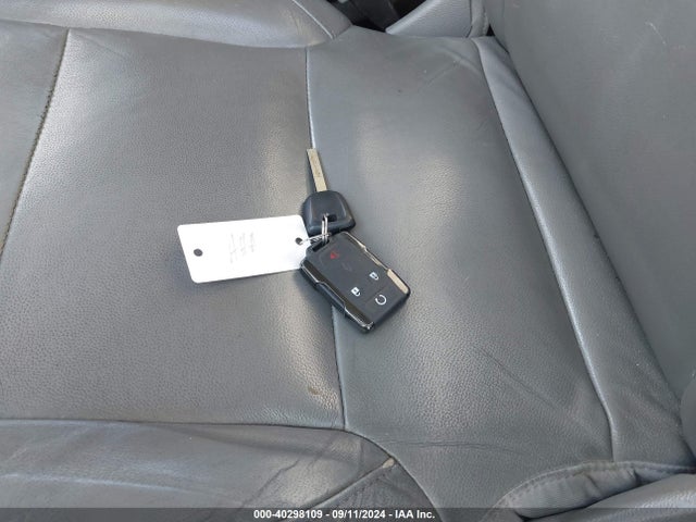 Chevrolet Suburban 1500 Lt 2015 1GNSCJKC7FR277723 Image 11
