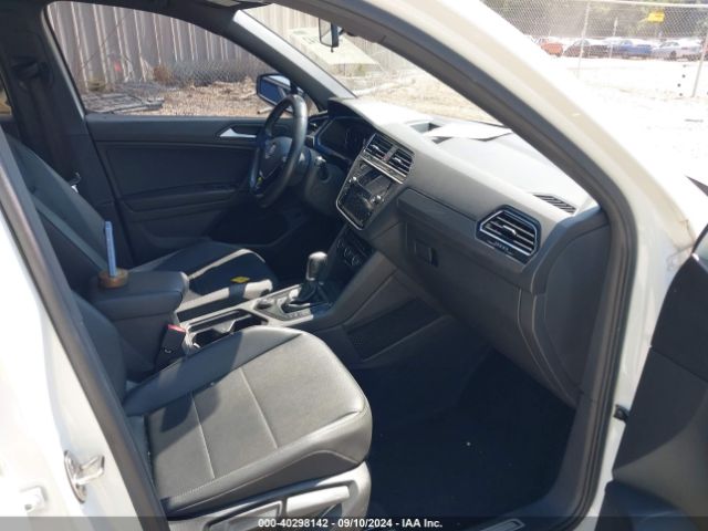 2019 VOLKSWAGEN TIGUAN 3VV2B7AX5KM075737 Photo 4