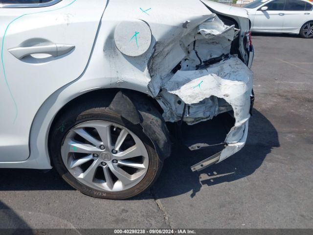 19UDE2F33HA012649 Acura Ilx Acurawatch Plus Package