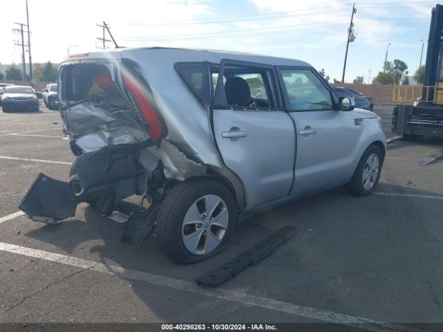 KNDJN2A26E7706759 KIA Soul