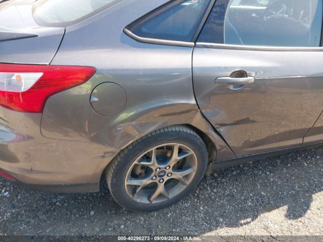1FADP3F29EL296994 Ford FOCUS SE