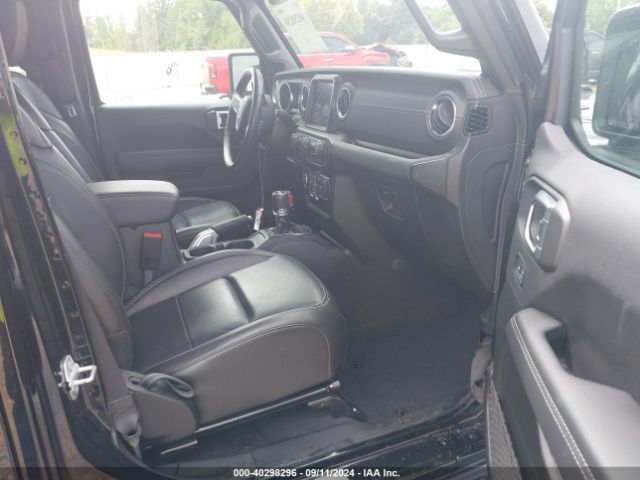 1C4HJXEG4NW116157 Jeep Wrangler Unlimited Sahara 4x4