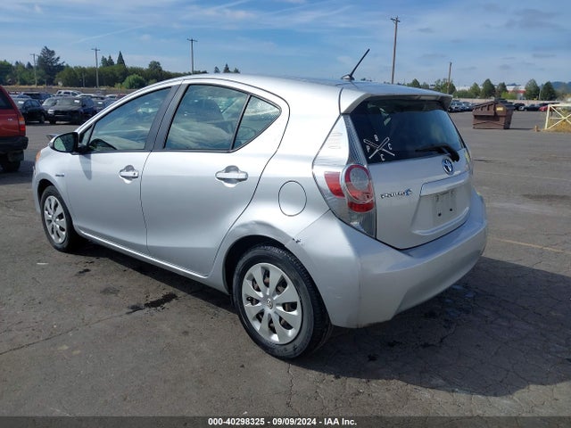 Toyota Prius C Four/one/three/two 2014 JTDKDTB30E1062666 Image 3