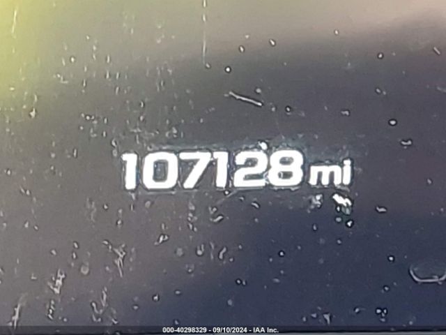 1GKS2HKJ0JR157262 GMC YUKON XL DENALI