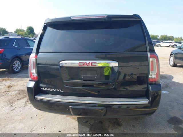1GKS2HKJ0JR157262 GMC YUKON XL DENALI