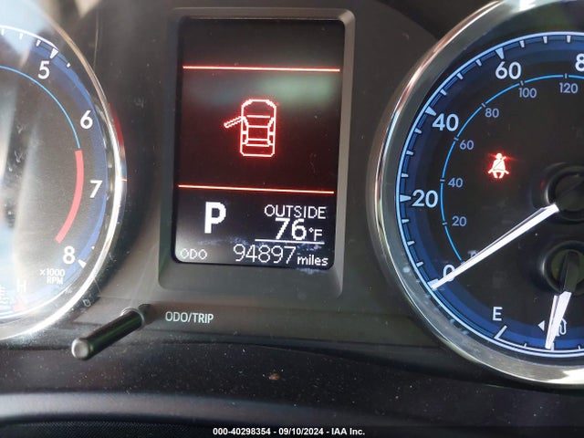 Toyota COROLLA LE 2019 5YFBURHE1KP887859 Image 15