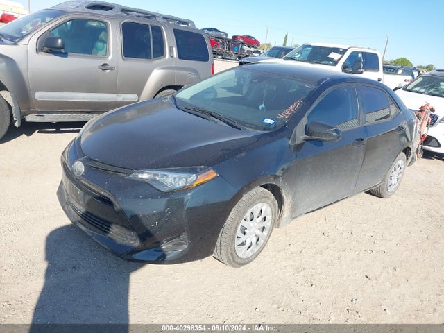 Toyota COROLLA LE 2019 5YFBURHE1KP887859 Image 2