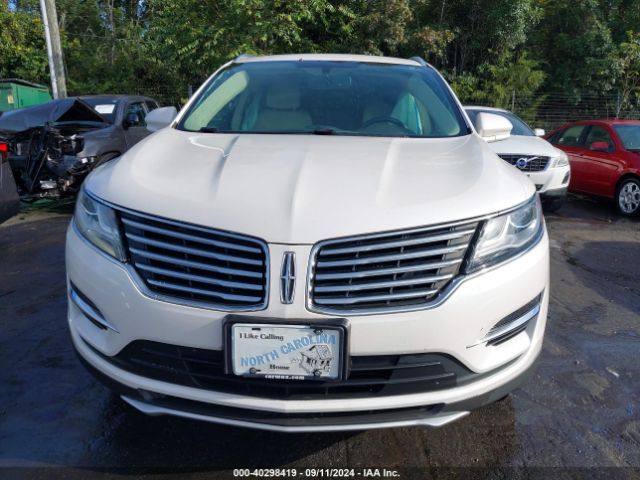 5LMCJ1D92JUL13627 Lincoln Mkc Premiere