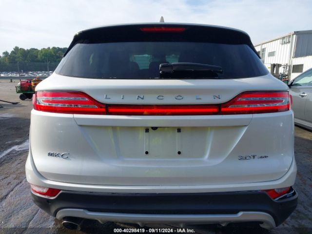 5LMCJ1D92JUL13627 Lincoln Mkc Premiere