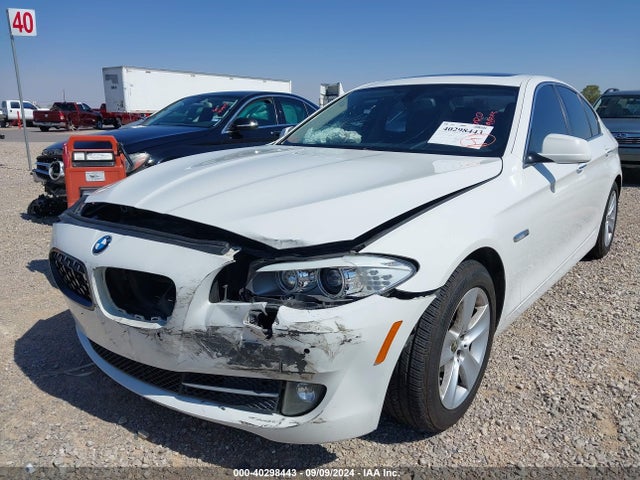 40298443 :رقم المزاد ، WBAXG5C57DD235005 vin ، 2013 Bmw 528i مزاد بيع