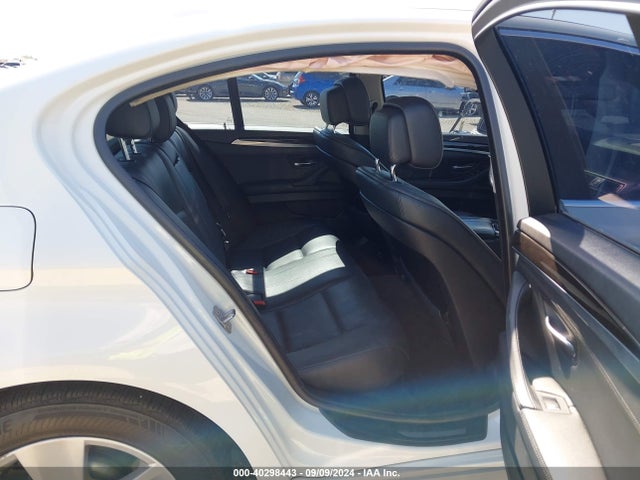 40298443 :رقم المزاد ، WBAXG5C57DD235005 vin ، 2013 Bmw 528i مزاد بيع