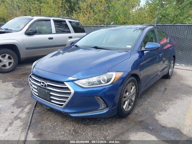 Hyundai Elantra Value Edition 2017 5NPD84LFXHH201338 Image 2