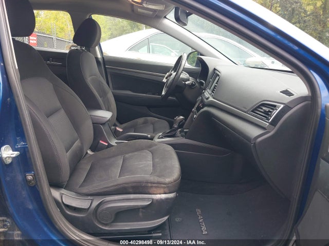 Hyundai Elantra Value Edition 2017 5NPD84LFXHH201338 Image 5